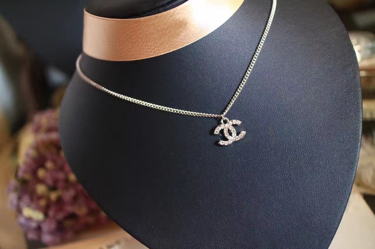 COLLIER DOUBLE C EN ARGENT