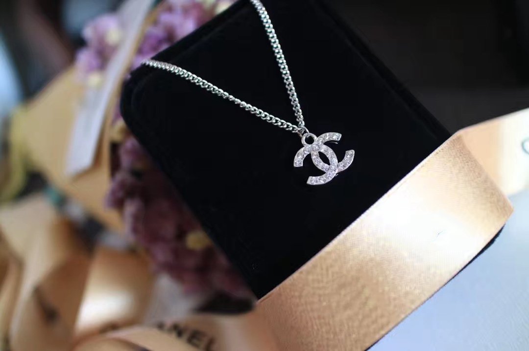 COLLIER DOUBLE C EN ARGENT