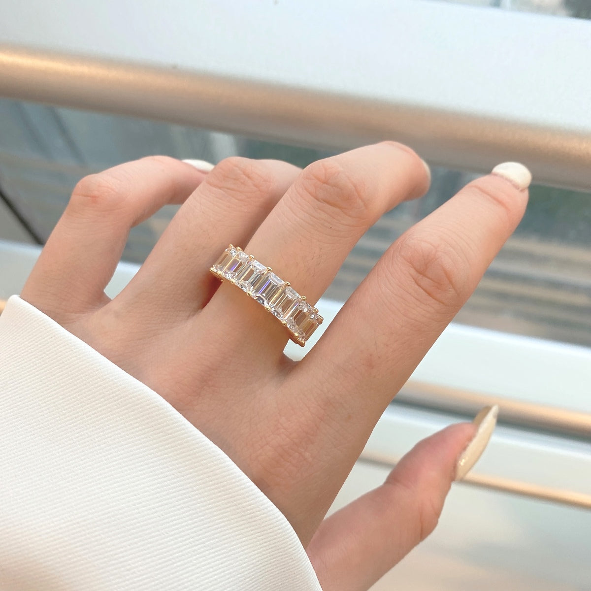 [HOT]0.75 Carat Elegant Emerald Cut Tennis Ring