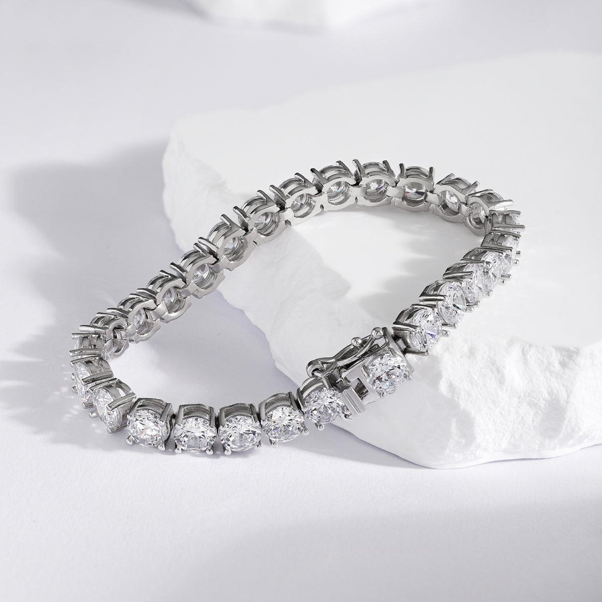 [HOT]0.75 Carat Dazzling Round Cut Wedding Bracelet