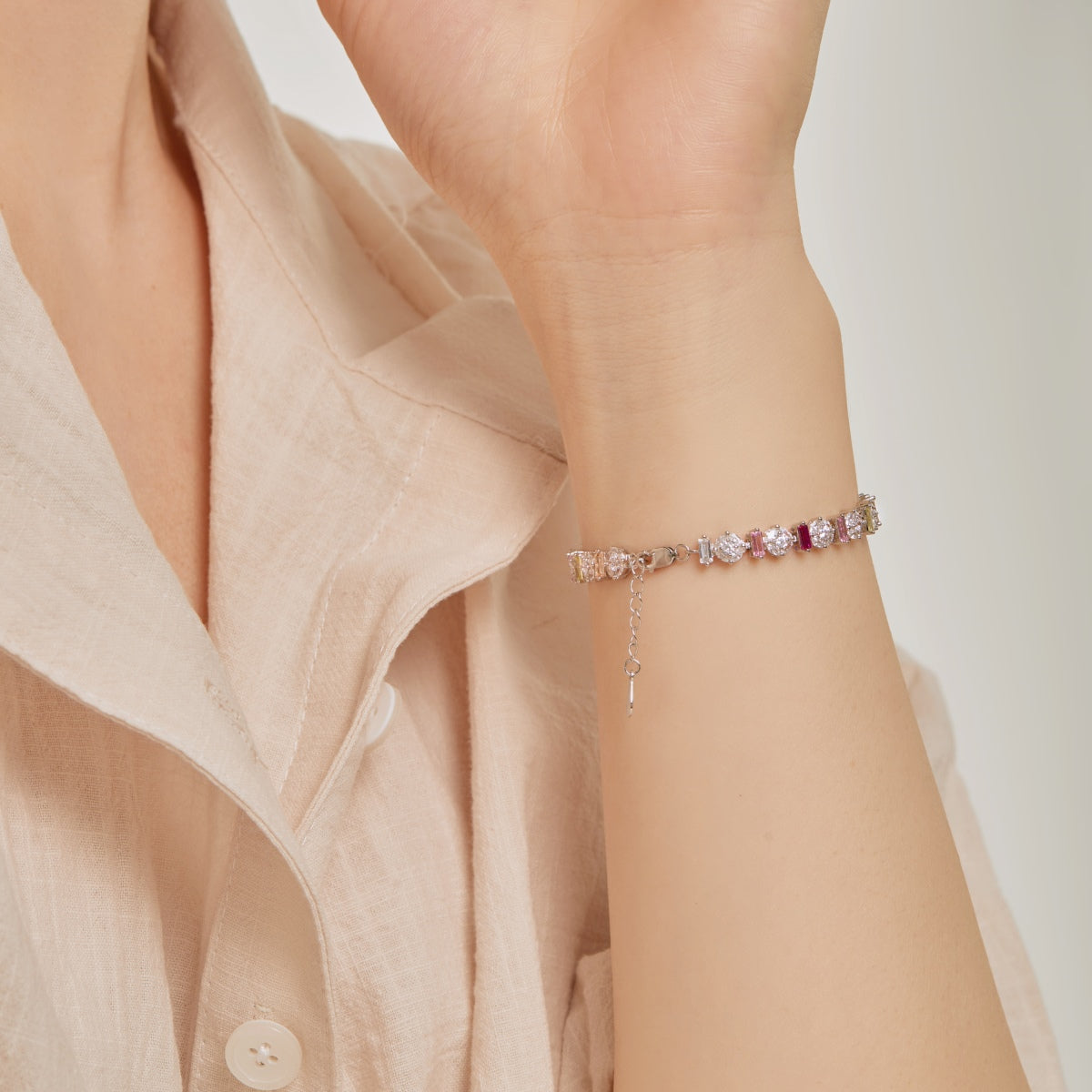 [HOT]Radiant Colorful Round Shape Daily Bracelet